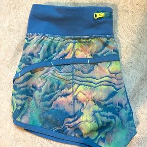 MARBLE IVIVVA SHORTS 💙💗💛💚
